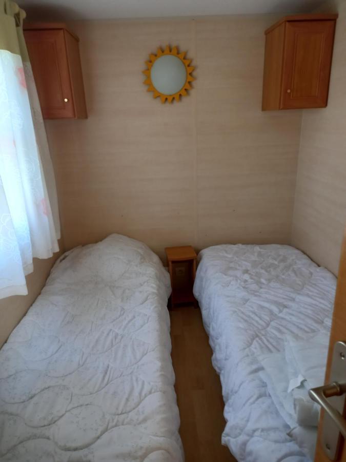 Mobilhome Nature Сен-Лоран-сюр-Мер Экстерьер фото